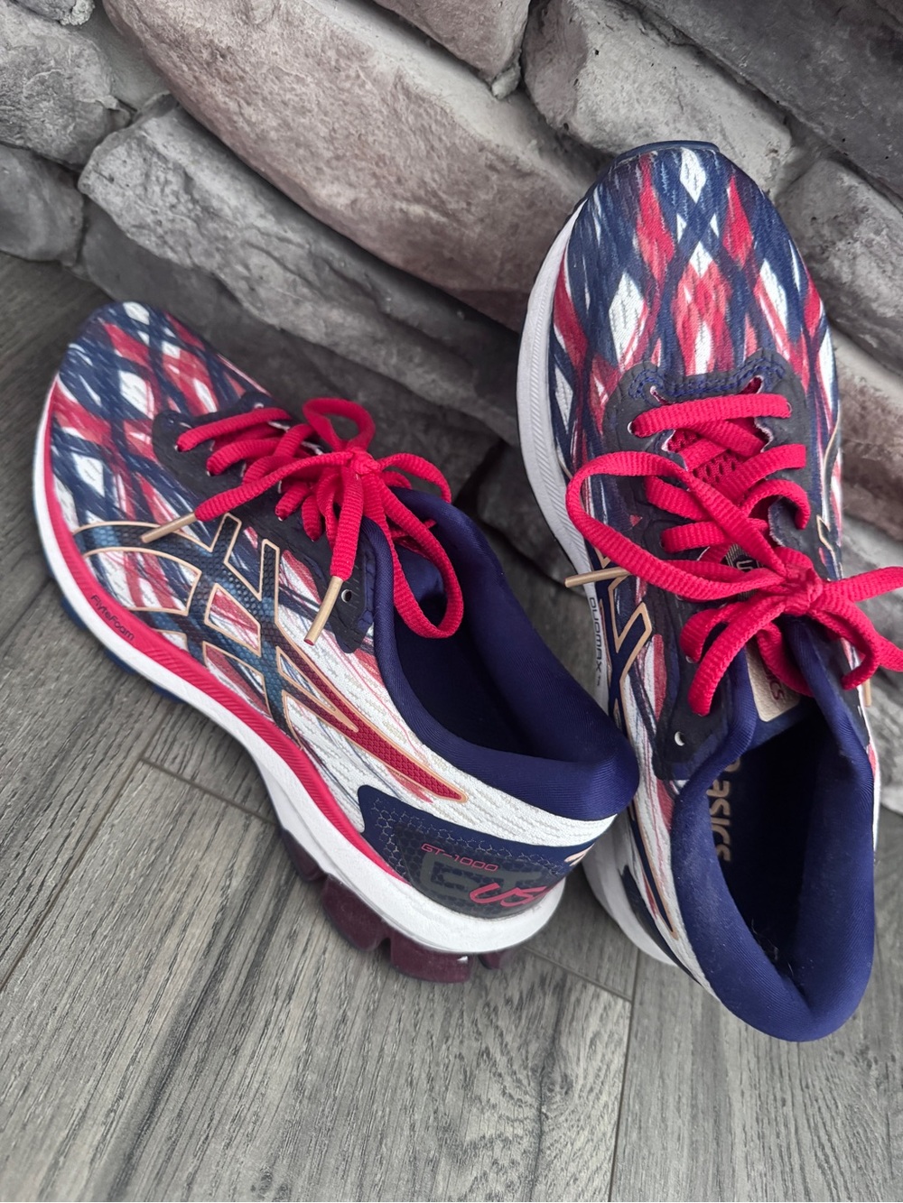 ASICS Red, White, Blue Running Shoes with Red Laces-Size 6.5